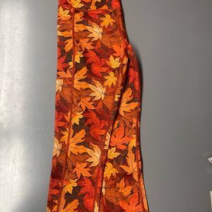 CVG Leaf Me Alone Print Leggings - XS